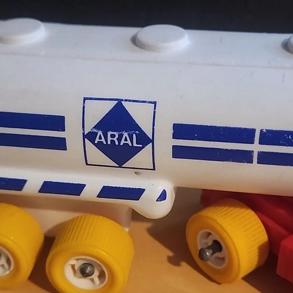 Aral Tanker Toy Truck Vintage Viking Plastic made in Sweden.